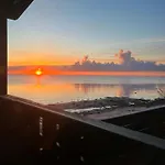 Breathtaking Sea View At Dinestrup 度假居 Ullerslev