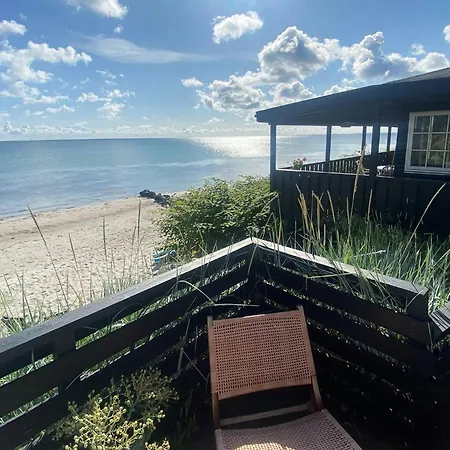 Breathtaking Sea View At Dinestrup *