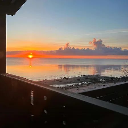 Breathtaking Sea View At Dinestrup Holiday home Ullerslev