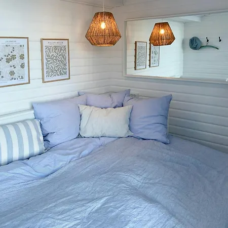 Breathtaking Sea View At Dinestrup Feriehus Ullerslev