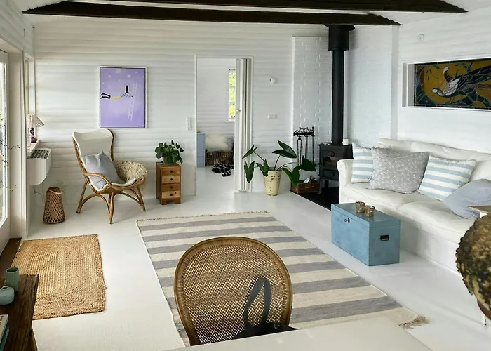 Breathtaking Sea View At Dinestrup Holiday home Ullerslev